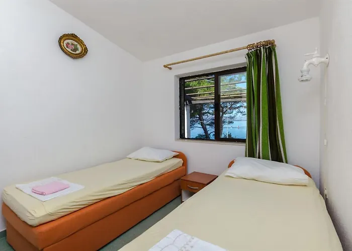 بيت للعطل House Barbarina Rogač