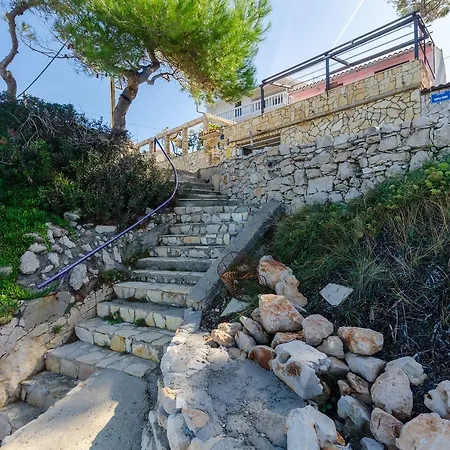 House Barbarina * Rogač